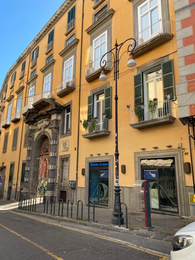 Dimora Donna Elena Bed & Breakfast Napoli Ngoại thất bức ảnh