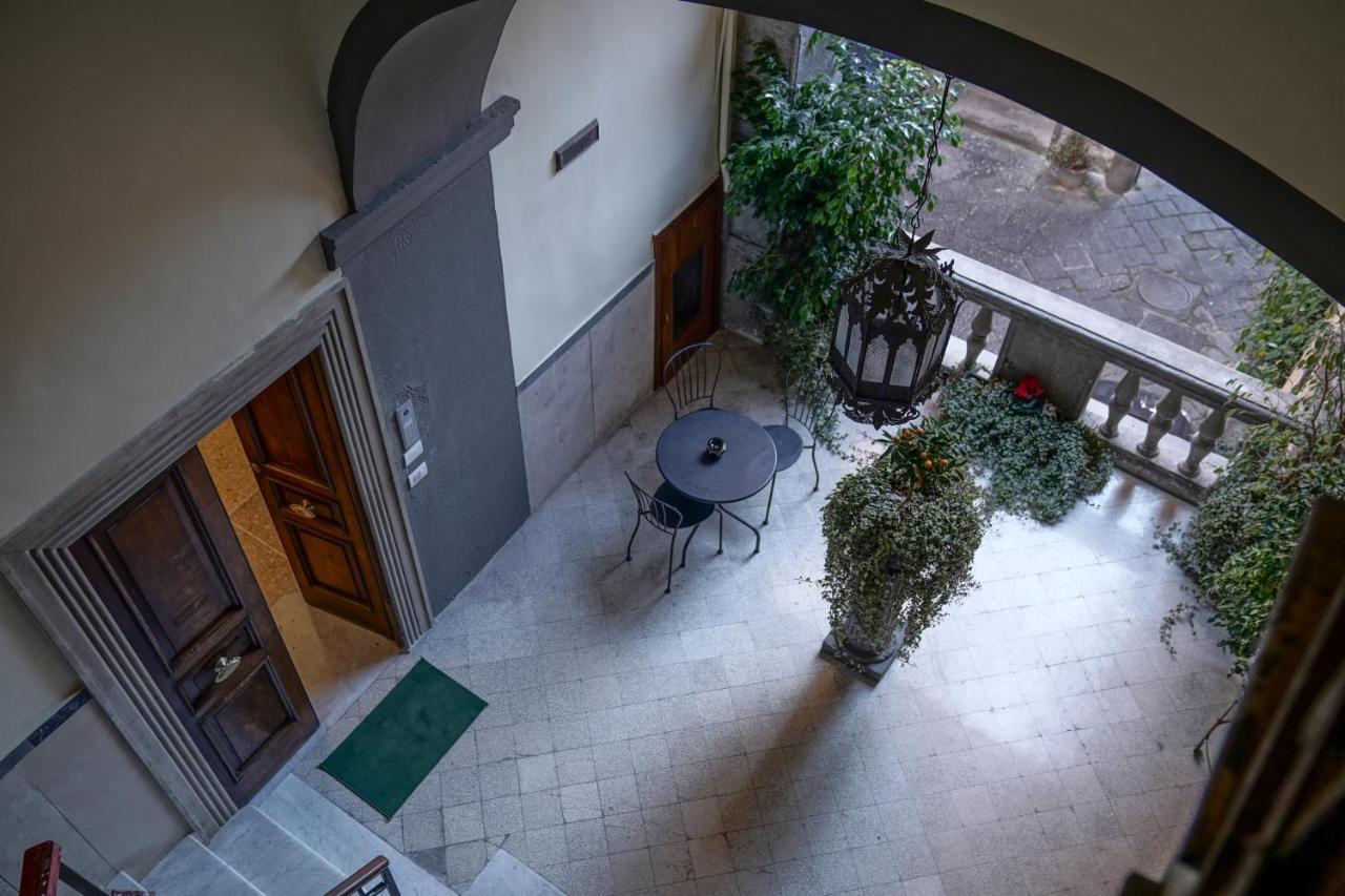 Dimora Donna Elena Bed & Breakfast Napoli Ngoại thất bức ảnh