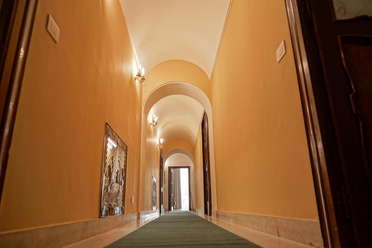 Dimora Donna Elena Bed & Breakfast Napoli Ngoại thất bức ảnh
