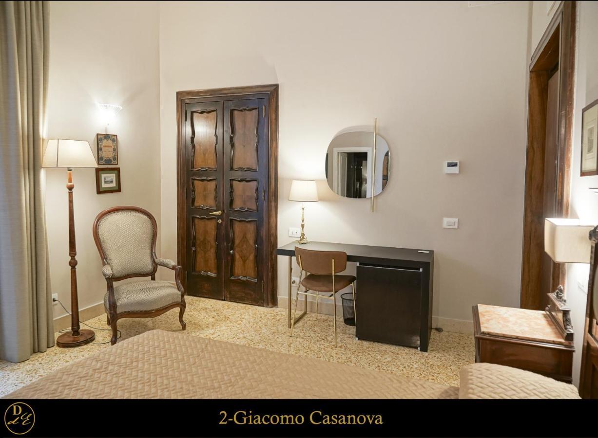 Dimora Donna Elena Bed & Breakfast Napoli Ngoại thất bức ảnh